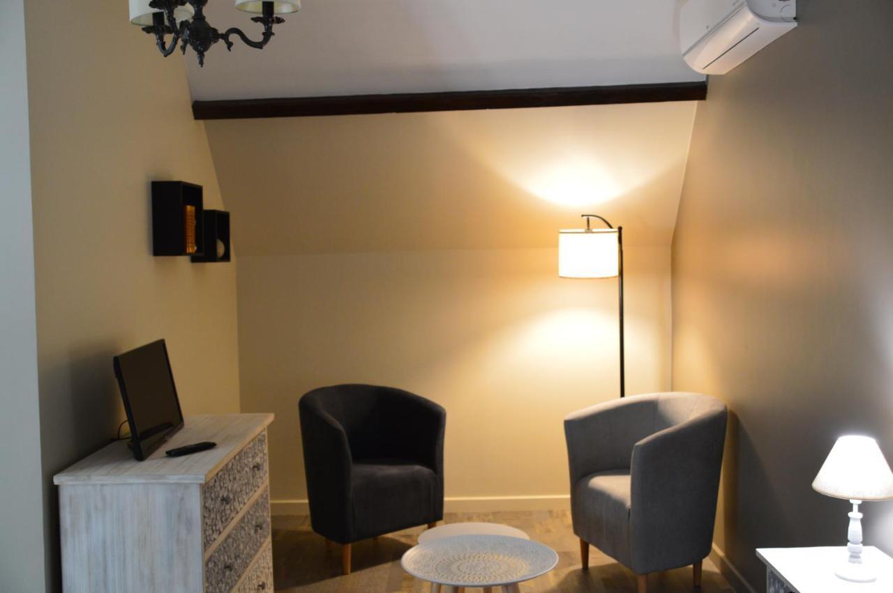 La Maison De Triboulet Chambres Et Table D'Hotes -Amboise- Pocé-sur-Cisse Eksteriør billede