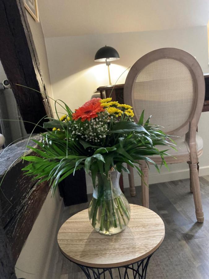 La Maison De Triboulet Chambres Et Table D'Hotes -Amboise- Pocé-sur-Cisse Eksteriør billede